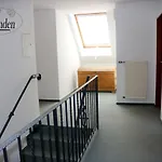 ホテル Zu Den Linden Wachtberg
