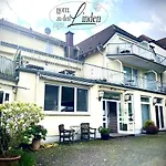 Zu Den Linden