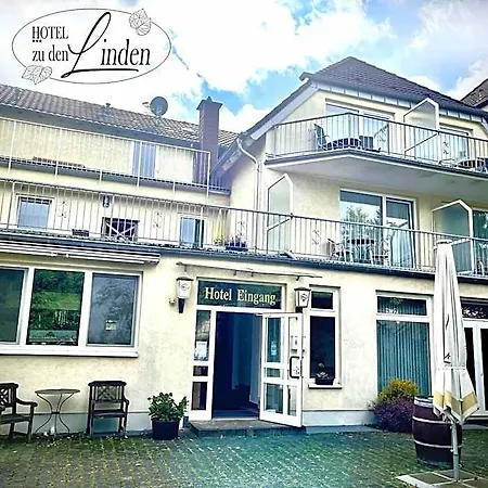 Zu Den Linden Hotel