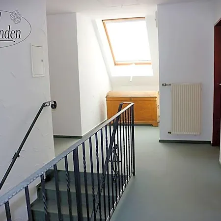 Zu Den Linden Hotel 3*