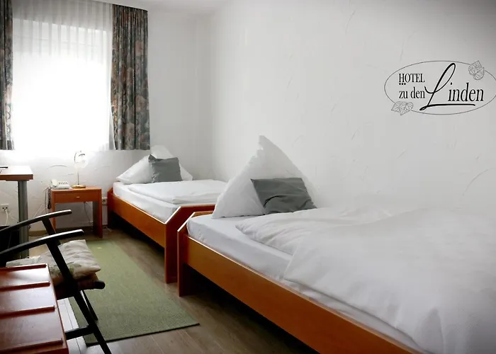 Zu Den Linden Hotel Wachtberg