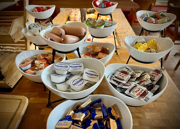 Zu Den Linden Hotel Wachtberg